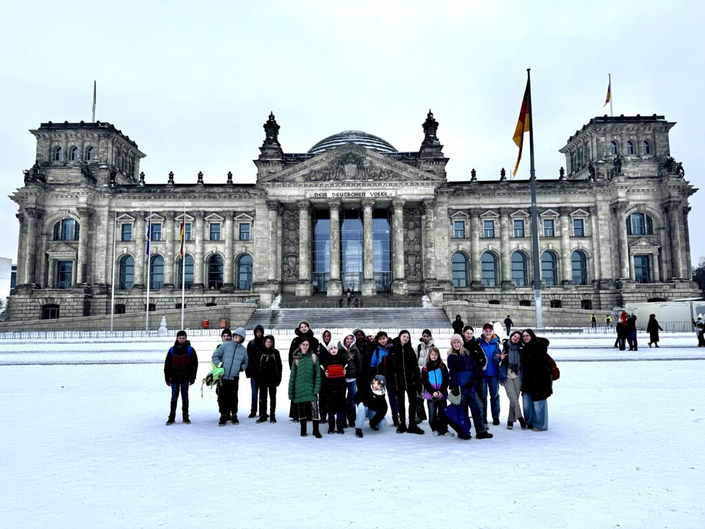 Besuch des Bundestages – Die Klasse 6c erlebt Demokratie hautnah